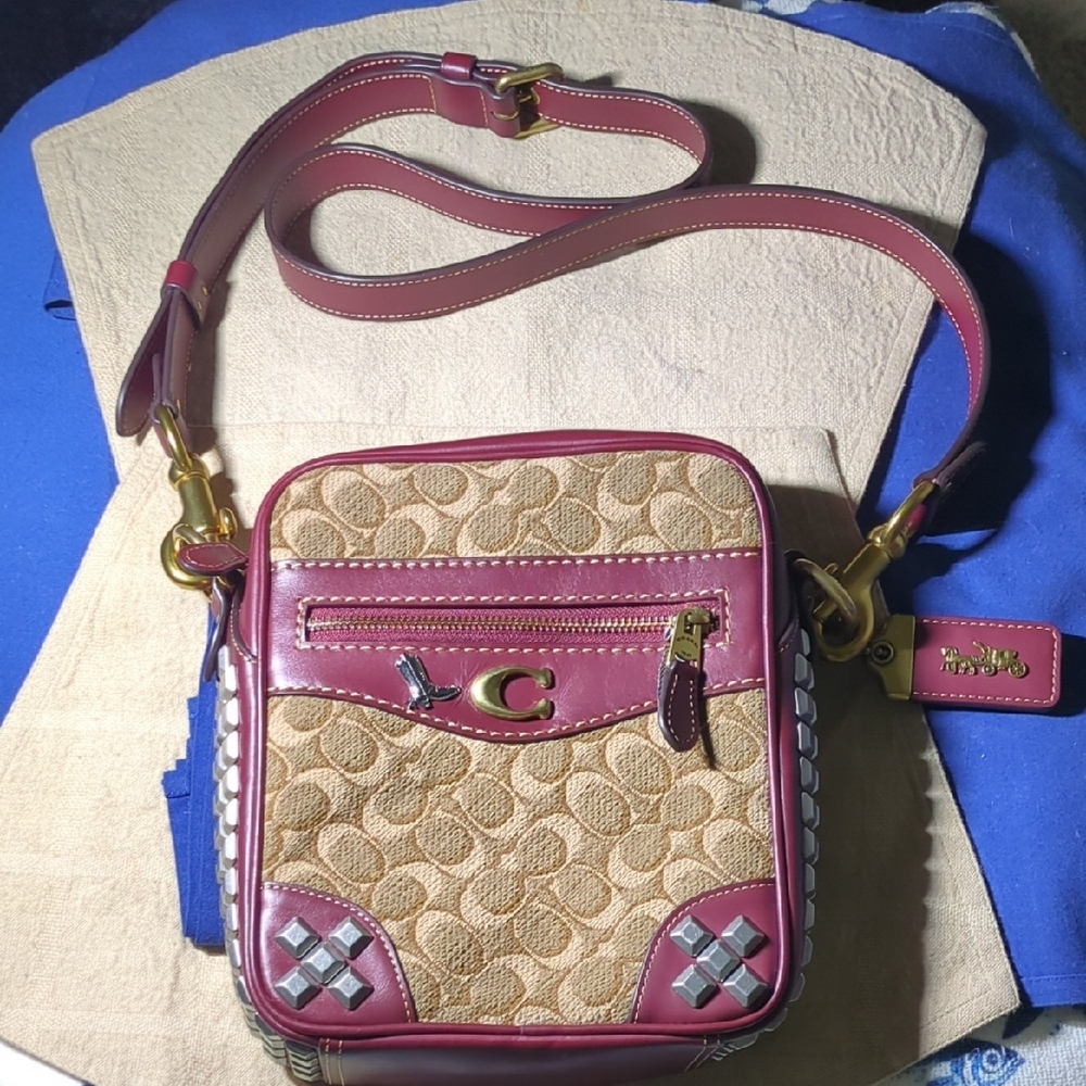 Coach Max 1941 Edition crossbody  Signature Jacquard With Pyramid Rivets $275 - Picture 9 of 13